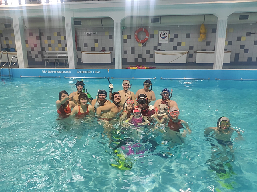 Hokej pod wodą Walenie Siemianowice Śląskie Trening 26 XI 2022. Koniec Walenia czyli Amatorska Liga Hokeja Pod Wodą